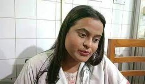 ঢামেক থেকে ভুয়া নারী চিকিৎসক আটক
