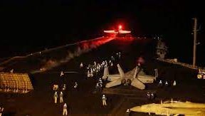 মার্কিন জাহাজে আবারও হুথিদের হামলা