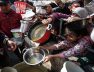 রক্তের গন্ধ-শোক-ক্ষুধার মধ্যে রমজানকে স্বাগত জানাল গাজাবাসী