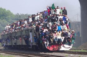 বিশ্ব ইজতেমা উপলক্ষে বিশেষ ১৪ ট্রেনের সময়সূচি