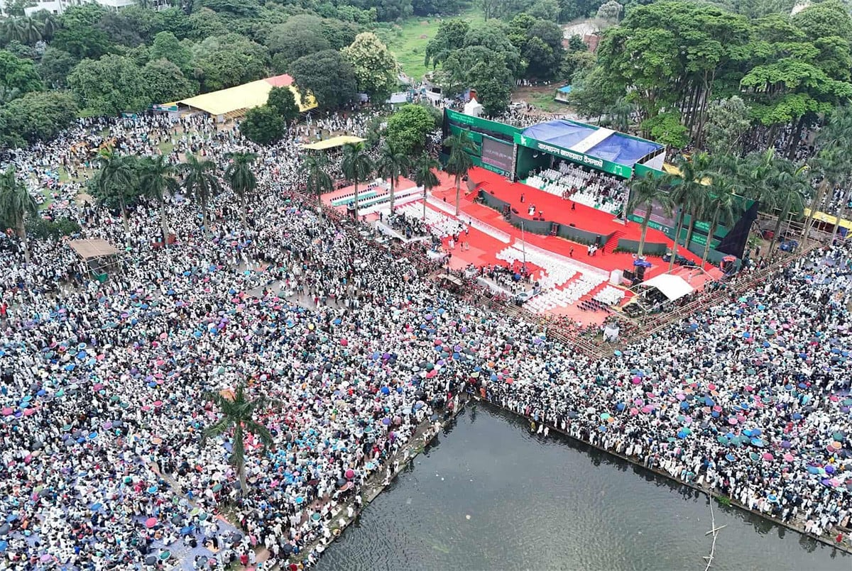 জামায়াতের সমাবেশের প্রথম পর্ব শুরু: কানায় কানায় পূর্ণ সোহরাওয়ার্দী উদ্যান