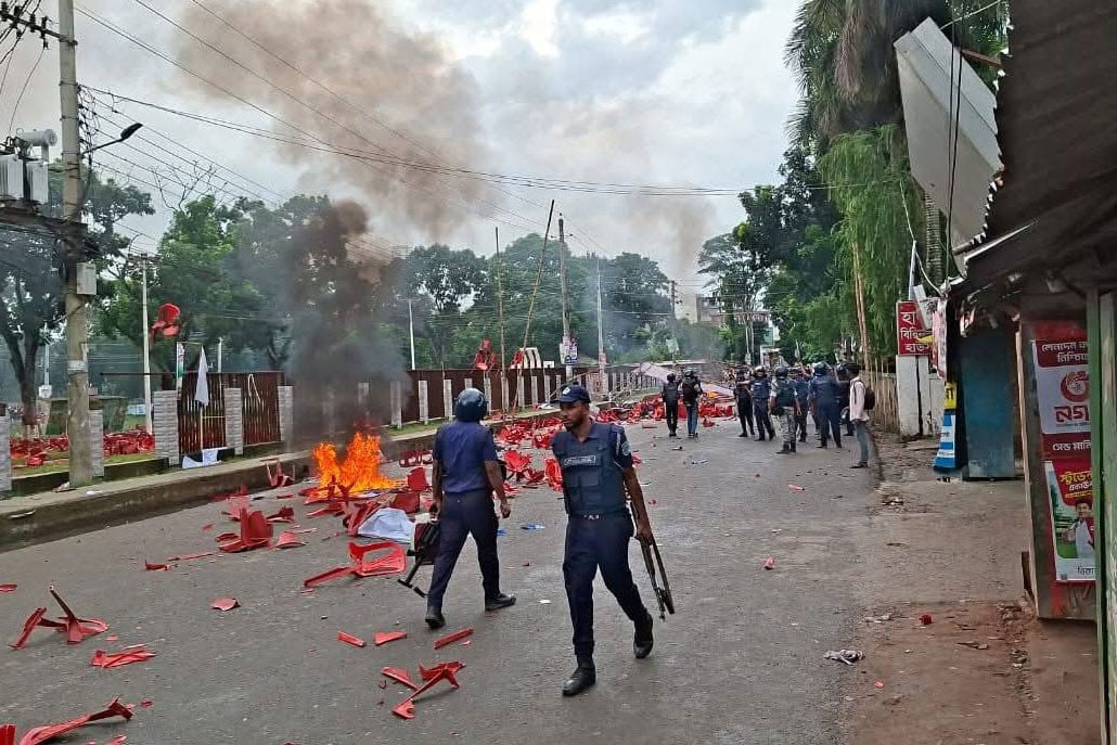 গোপালগঞ্জ রণক্ষেত্র, ১৪৪ ধারা জারি