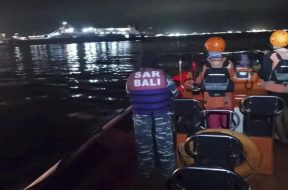 বালি দ্বীপে ফেরি ডুবি