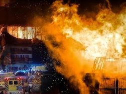 থার্টি ফার্স্ট নাইটে সুইজারল্যান্ডের বারে ভয়াবহ অগ্নিকাণ্ড, নিহত অন্তত ৪০