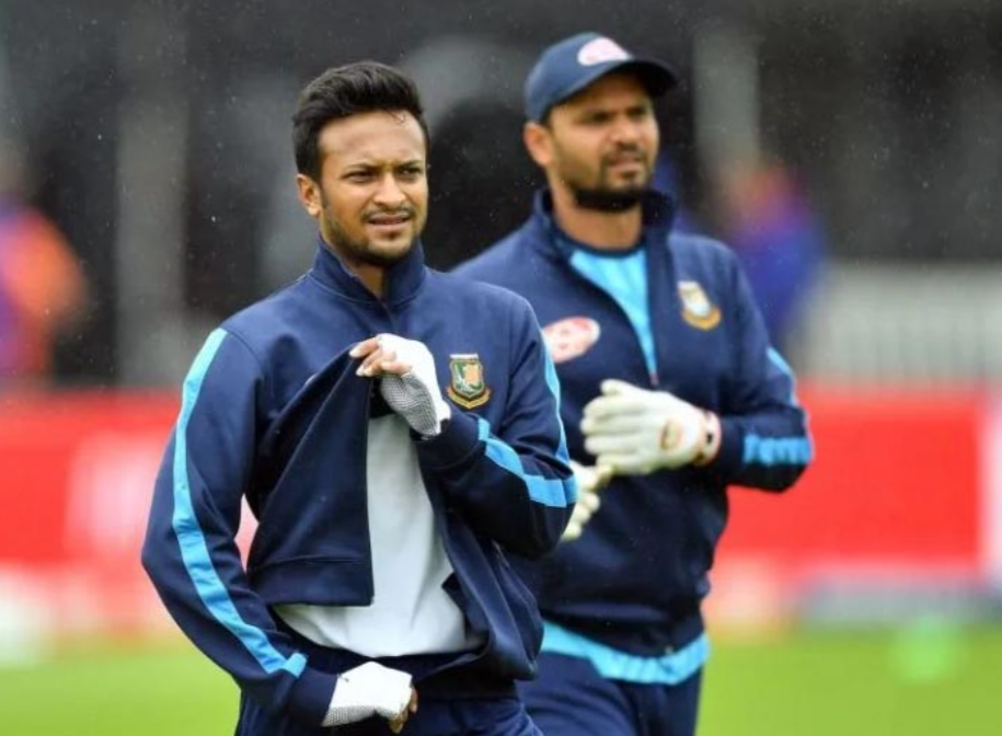 মামলার দ্রুত নিষ্পত্তি করে মাশরাফি ও সাকিবকে মাঠে ফেরাতে চান আমিনুল হক