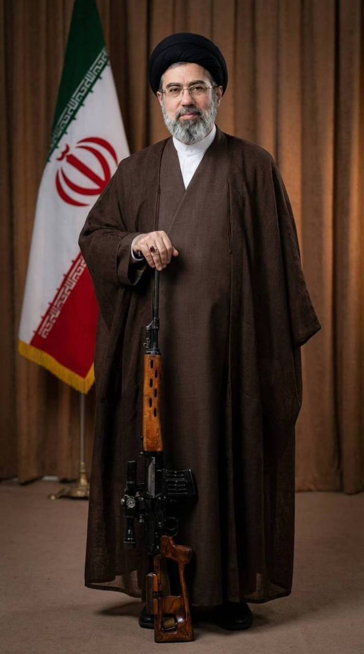 ইরানের নতুন সর্বোচ্চ নেতা হলেন মোজতবা খামেনি