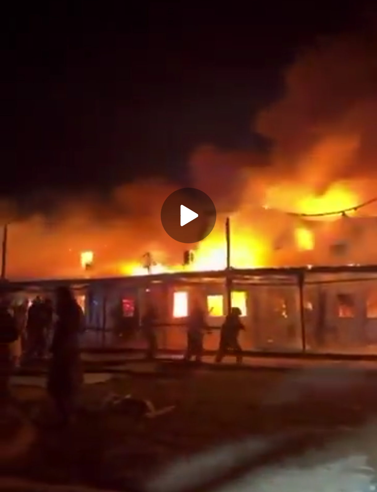 পাকিস্তানের বিমান হামলায় আফগানিস্তানের নিহত কমপক্ষে ৪০০