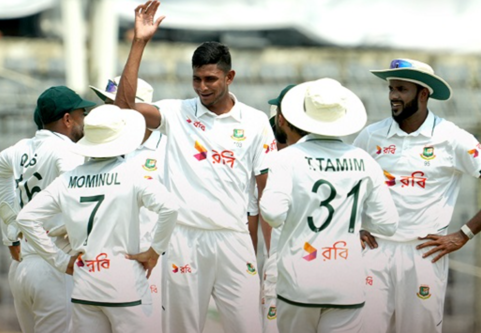 নিজেদের মাটিতে পাকিস্তানকে হোয়াইটওয়াশ করলো বাংলাদেশ